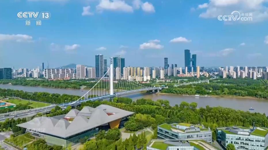 焦点访谈｜“枢纽经济”“通道经济”助力中国经济高质量发展