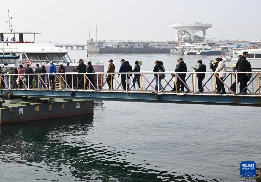 清风寄思 沧海为念