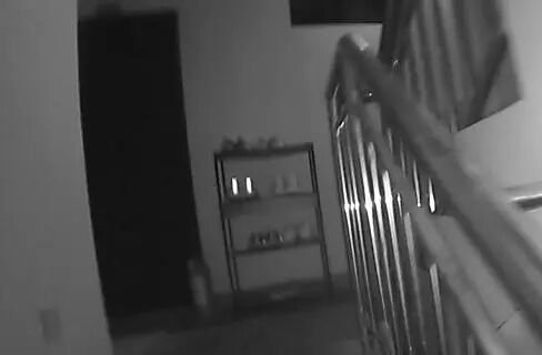 9岁女儿突然“失联”急坏妈妈!民警翻窗发现…… 9岁女儿突然“失联”急坏妈妈!民警翻窗发现……