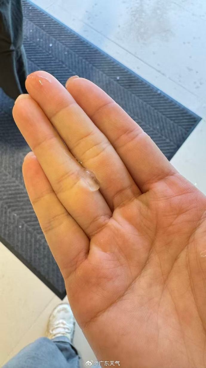 深圳发布雷电预警！广东一地下冰雹，未来几天注意了