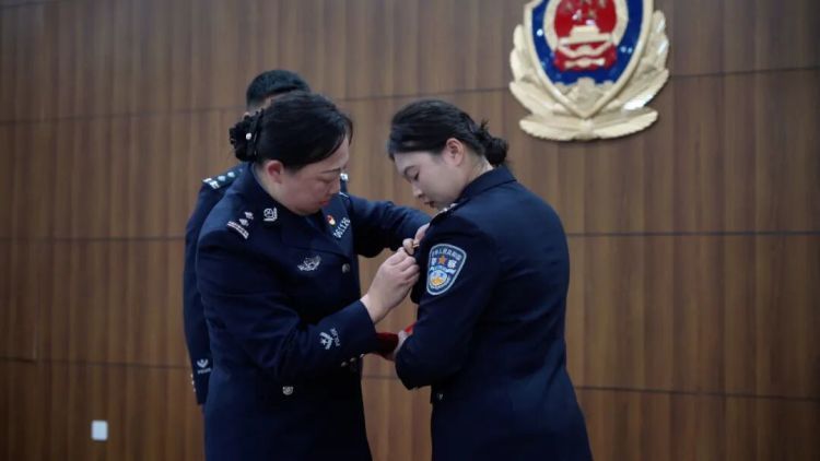 警号061193，解封