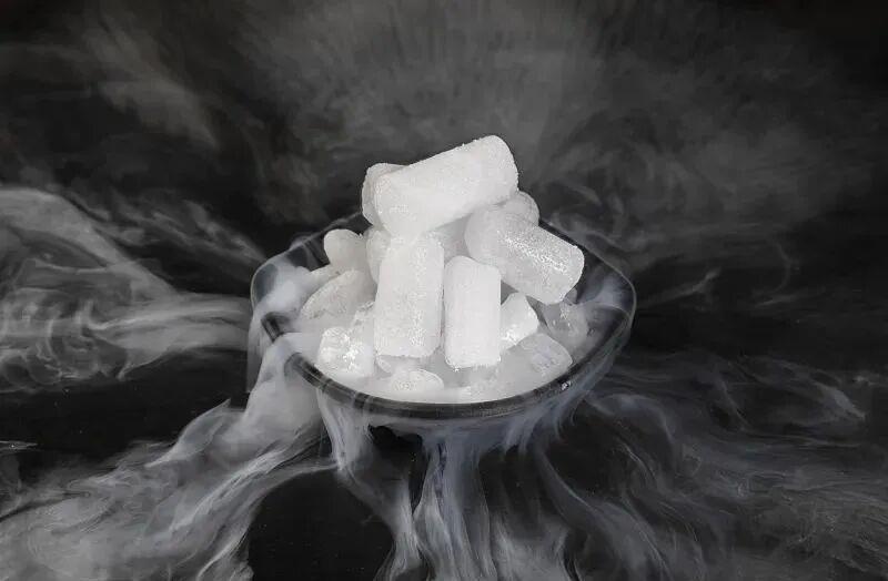 这个东西千万别放进冰箱 会炸！