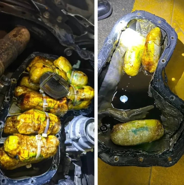 港珠澳大桥海关查获一起利用跨境客车改装暗格藏匿16包银粒进境案 港珠澳大桥海关查获一起利用跨境客车改装暗格藏匿16包银粒进境案