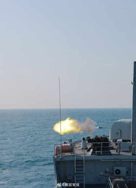 舰艇编队大洋砺兵，够燃！