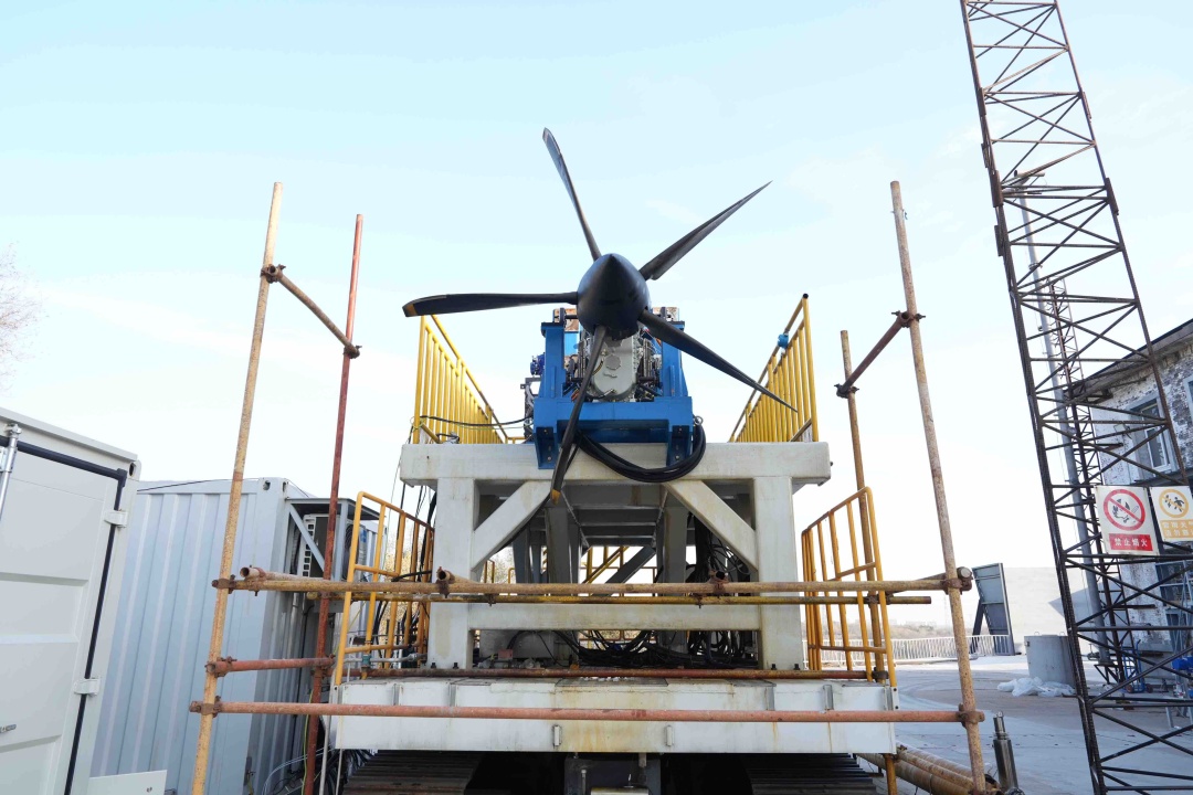 攻克关键技术！国内首次，整机性能达标