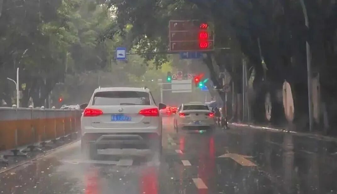 32℃！又要大反转！福州将迎大雨、强对流