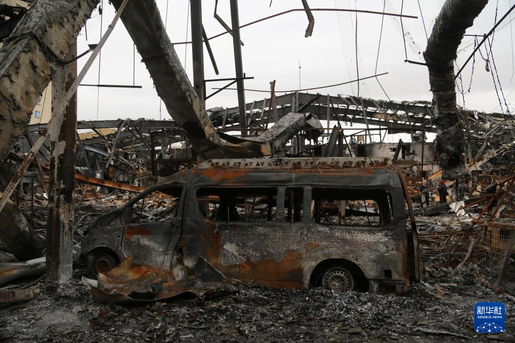 探访德黑兰被损毁的汽车服务中心