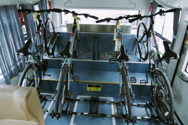 上海的公交线路，还能这么玩？不少市民激动：终于等到你！