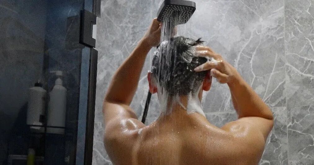 细思极恐！你每天可能都在淋"细菌雨"！有人因此长期咳血…