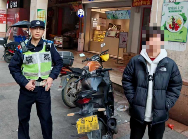 直播“飙车炸街”引流获利？这2名男子直接被拘15日