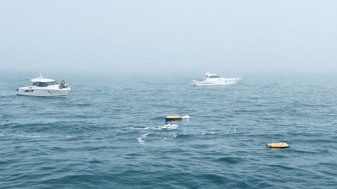 我国首套！最强大脑+无人“天团”，出海演练