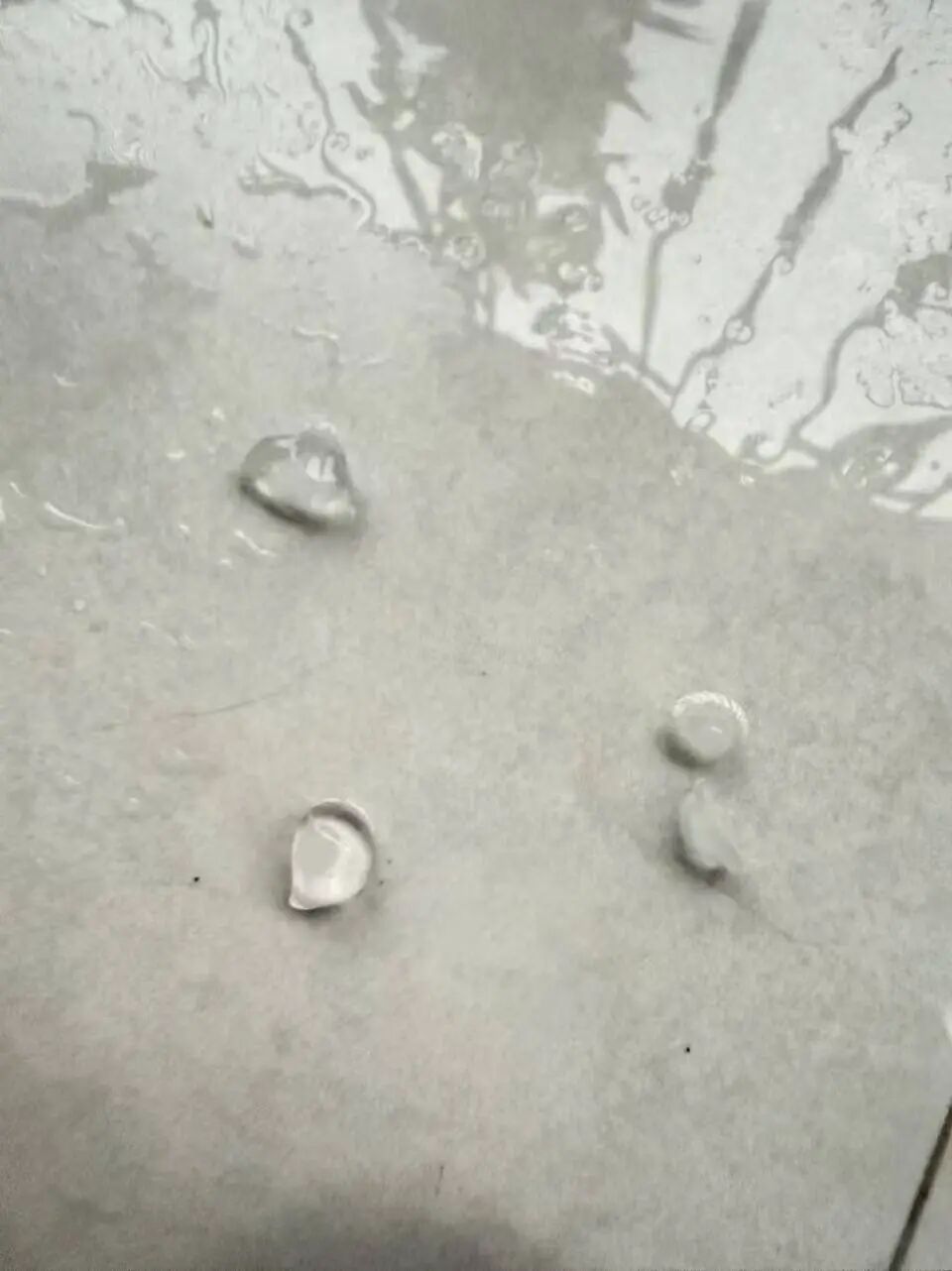 广州市中心下冰雹了！广州天气提醒：下一波强降雨又要来了