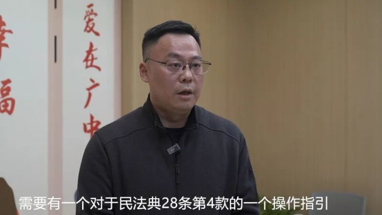七旬爷叔急煞！想当两个上海侄女的监护人，奔波两年跑断腿