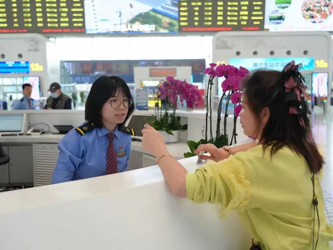 没买到票别着急！国铁南宁局加开400余列动车服务清明假期出行