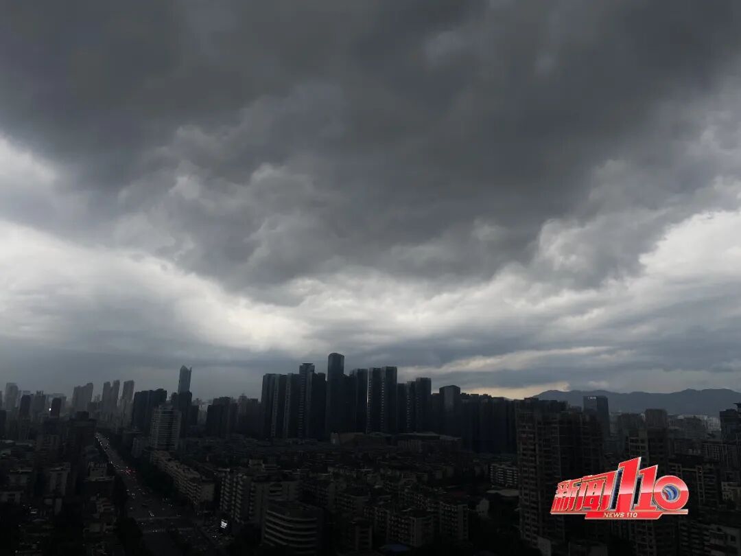 福建发布强对流警报!雷暴大风、冰雹……即将抵达福州 福建发布强对流警报!雷暴大风、冰雹……即将抵达福州