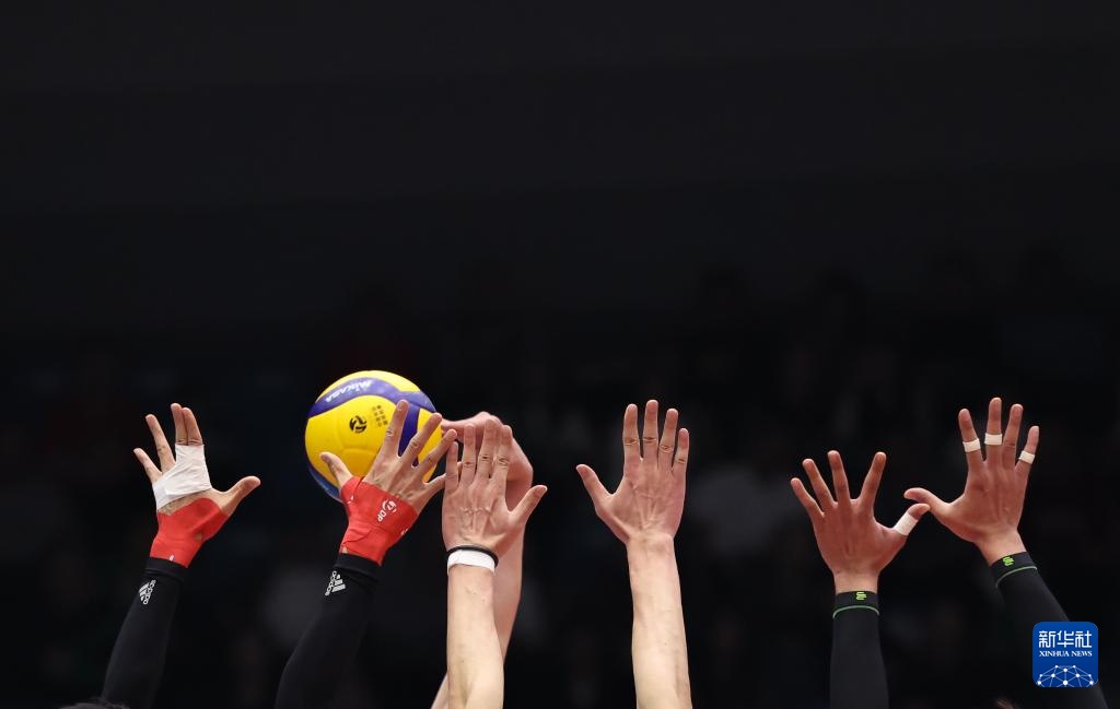 男排超级联赛总决赛冠亚军决赛首回合：天津食品集团胜保定沃隶