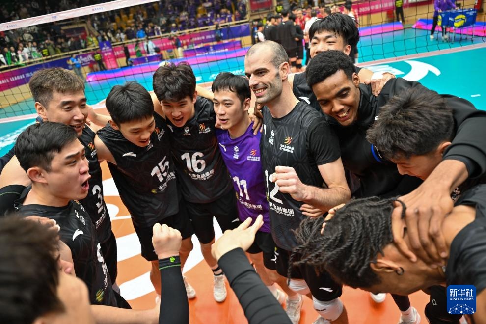 男排超级联赛总决赛冠亚军决赛首回合：天津食品集团胜保定沃隶