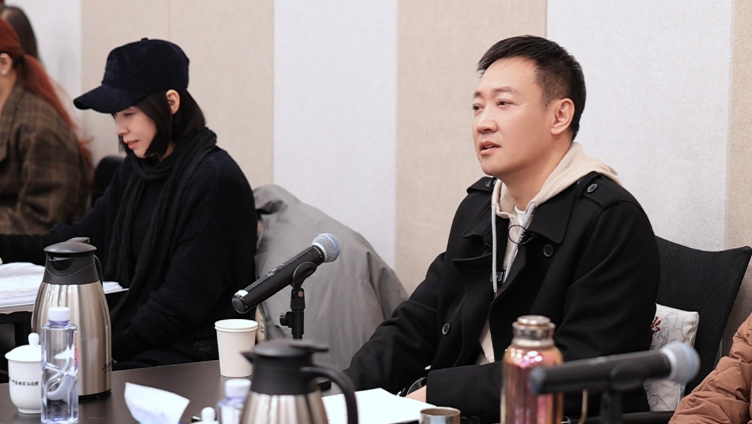 辛柏青，“回家”了