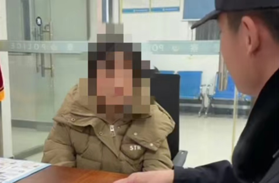 女子用奶粉罐藏现金寄出，淮阳警方紧急拦截！