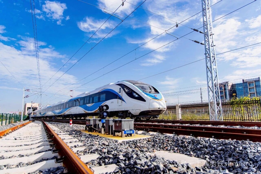 明天起上海“市域机场线”调整优化首末班车时间,比过去全天多运营30分钟 明天起上海“市域机场线”调整优化首末班车时间,比过去全天多运营30分钟