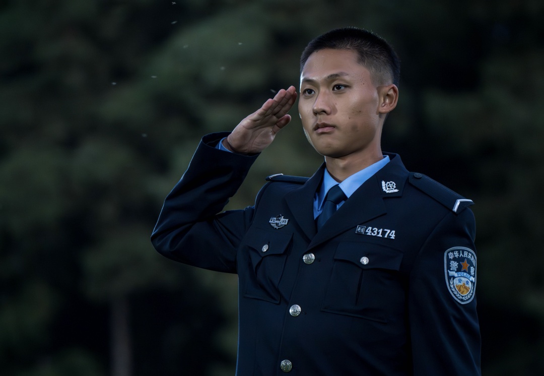 张桂梅：如果不嫌弃的话，我愿意做你的妈妈