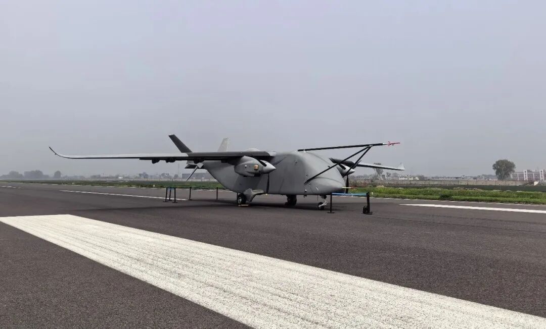 我国自主研制！7吨级“空中重卡”，首飞成功！