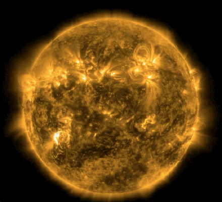 太阳爆发X1.4级耀斑 我国北方或再次上演绚丽极光秀 太阳爆发X1.4级耀斑 我国北方或再次上演绚丽极光秀