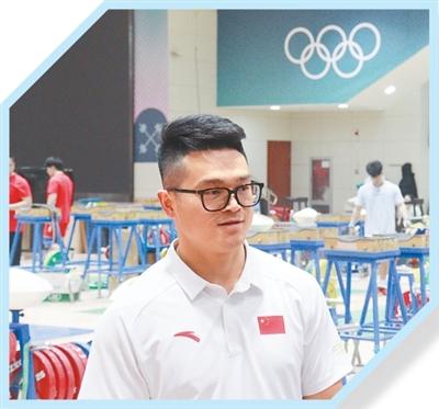 用使不完的力气去托举下一代（名场面的背后）