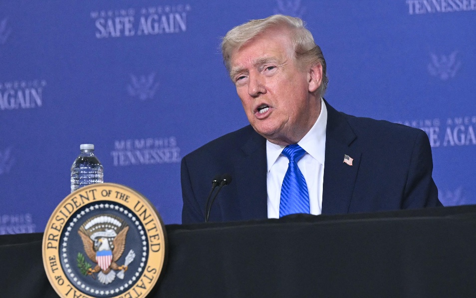 特朗普发出新威胁：“将彻底摧毁”