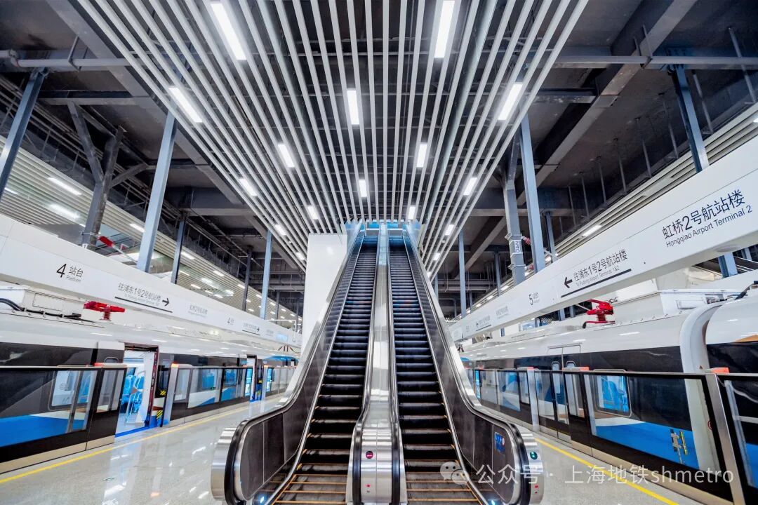 明天起上海“市域机场线”调整优化首末班车时间,比过去全天多运营30分钟 明天起上海“市域机场线”调整优化首末班车时间,比过去全天多运营30分钟