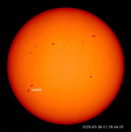 太阳爆发X1.4级耀斑,我国北方部分地区有望看到极光 太阳爆发X1.4级耀斑,我国北方部分地区有望看到极光