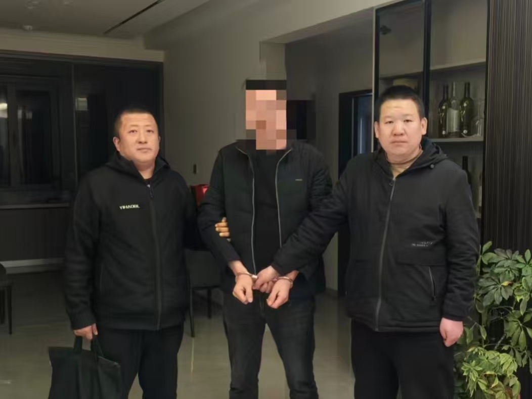 王某某等3名网上在逃人员，被陕西警方抓获