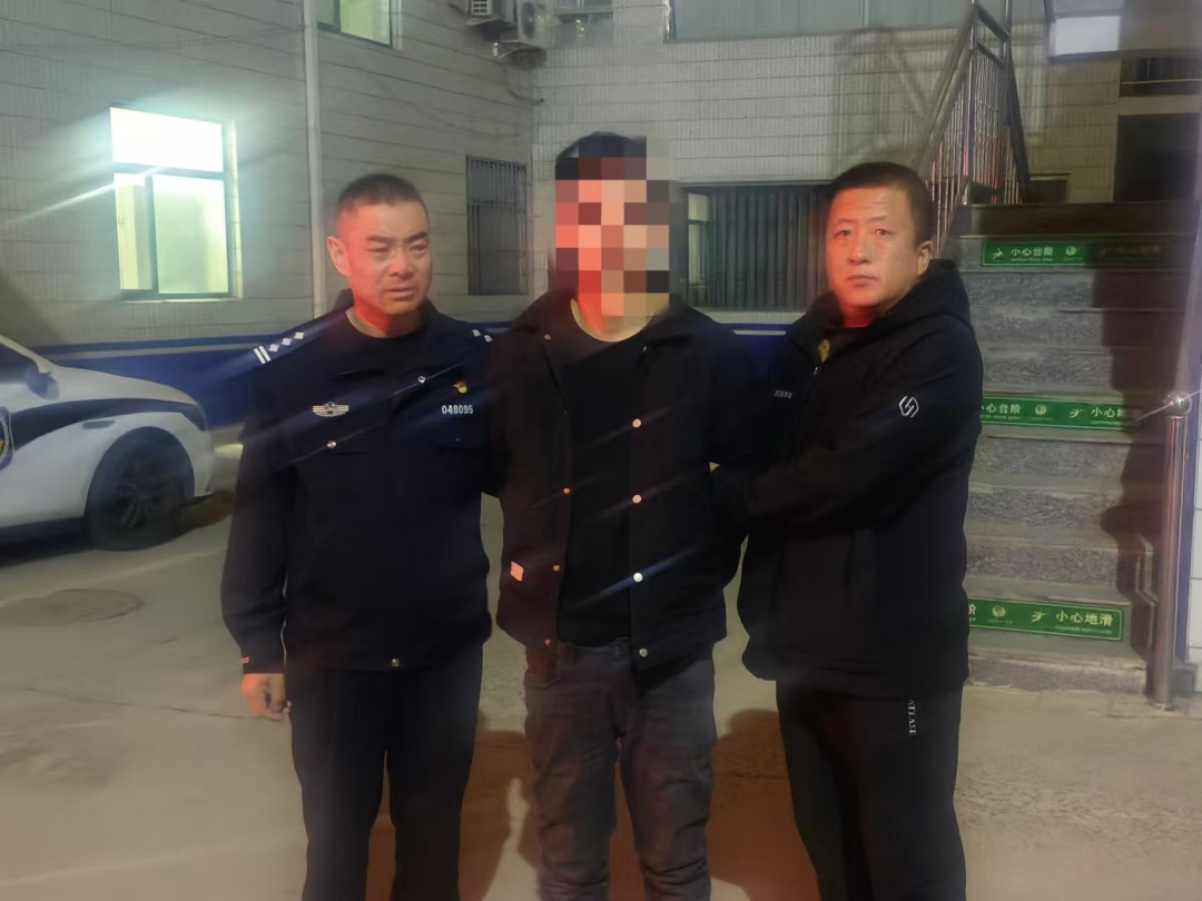 王某某等3名网上在逃人员，被陕西警方抓获