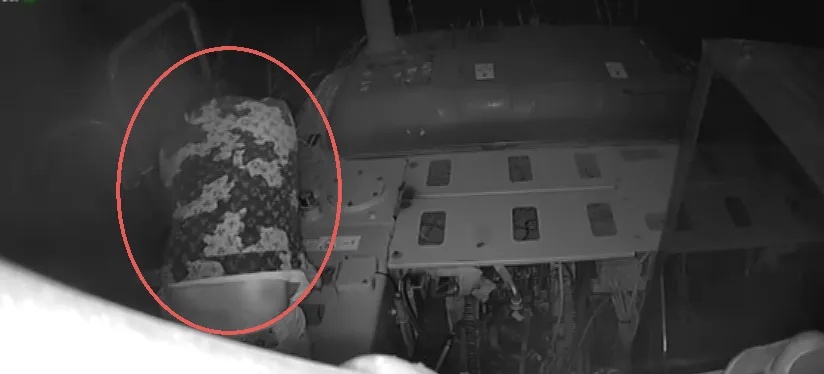 白天开挖机，晚上当“抽油机”...如此省钱，真“刑”！