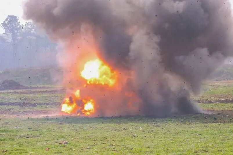 “3、2、1，拉火！”