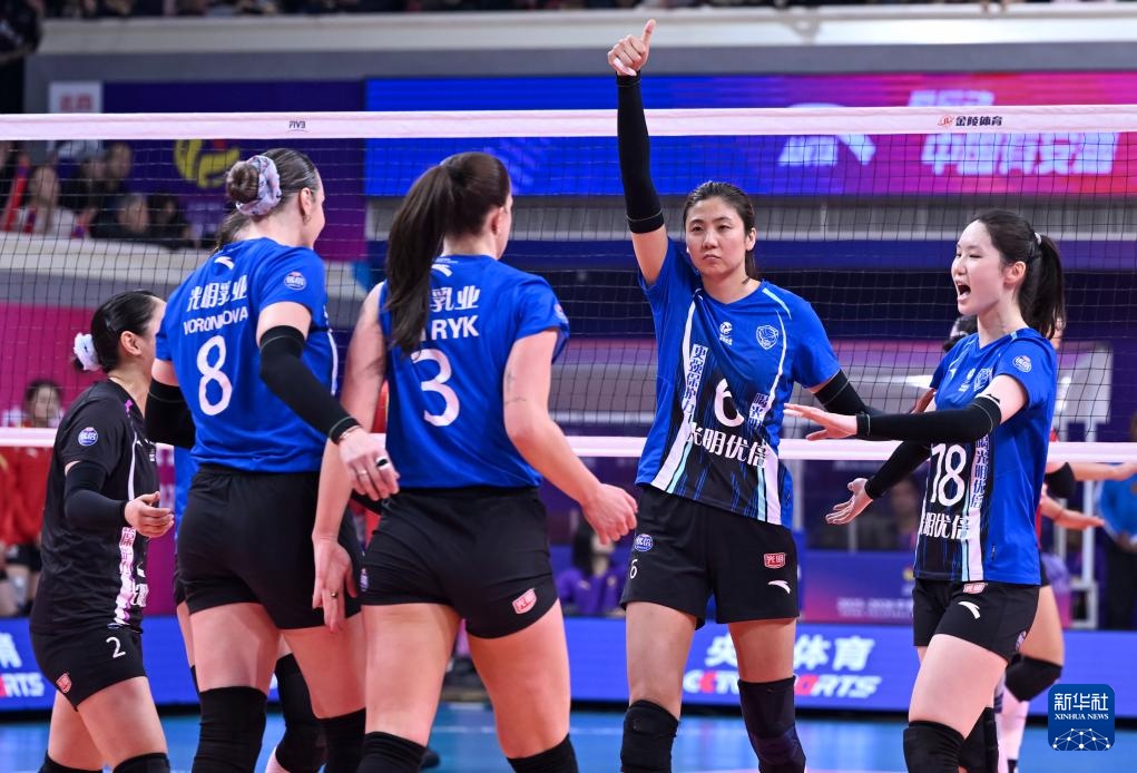 女排超级联赛总决赛冠亚军决赛次回合：上海胜江苏