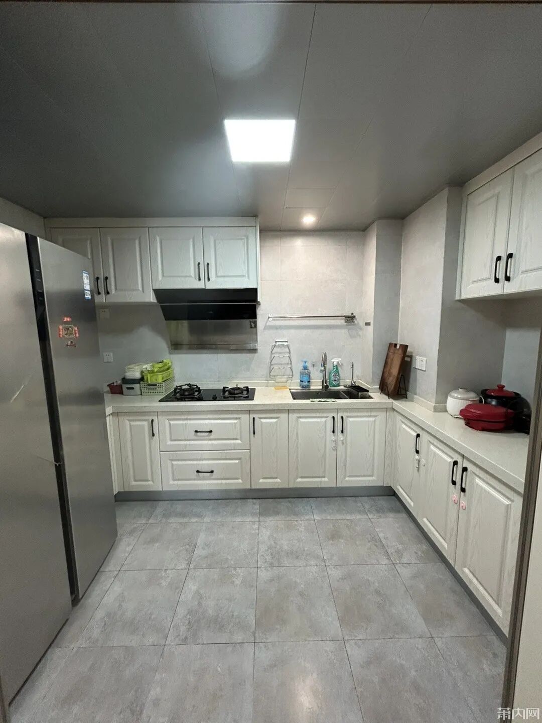 这么好的房子，租金一降再降还租不出去！杭州房东想不通……