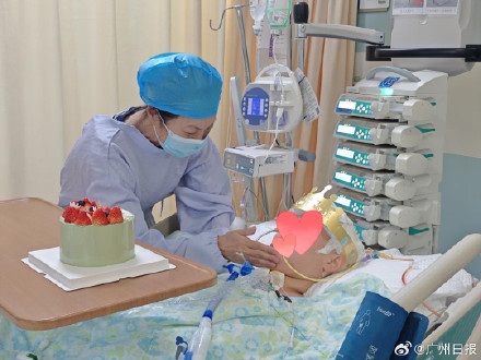 23岁女孩硬扛头痛7天后心脏骤停, 感染“冰箱杀手”ICU里开颅3次! 23岁女孩硬扛头痛7天后心脏骤停, 感染“冰箱杀手”ICU里开颅3次!