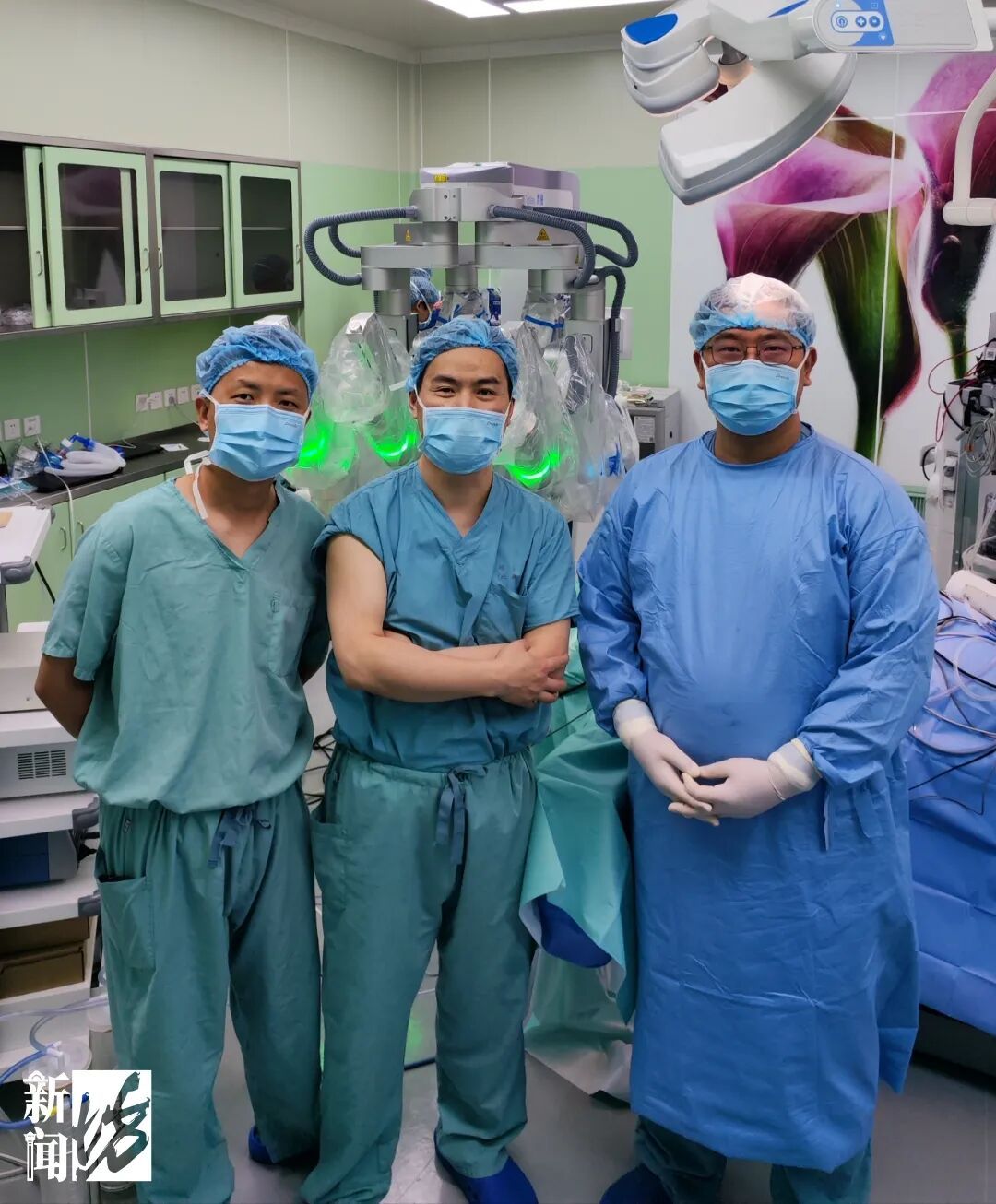 上海瑞金医院接诊！女子一口下去险丧命！穿透食管，距颈动脉仅3毫米…