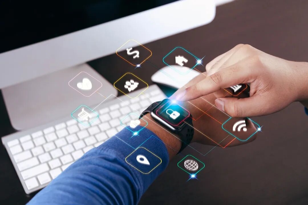 戴智能手表跑步，致重要机密泄露……国安部披露→