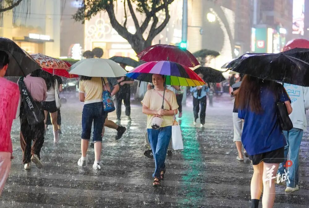 强对流+强降水将提前到!广东风雨天气或在明日夜间重启 强对流+强降水将提前到!广东风雨天气或在明日夜间重启