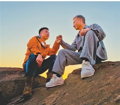 退役后，他们依然在驻守