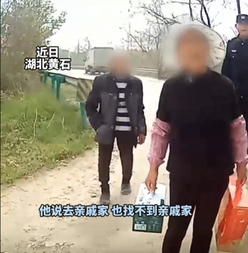 八旬“哥哥”走的这6公里路，步步是牵挂