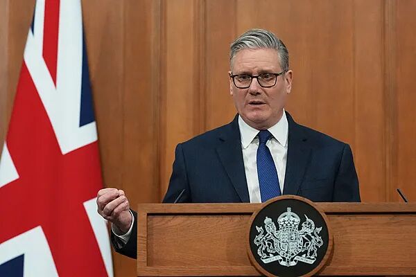 英国、法国、德国、意大利、荷兰、加拿大等35国将讨论恢复霍尔木兹海峡通航方案