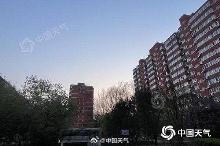 北京冷空气将携雨水再上线 明天风沙来袭阵风或达8级左右