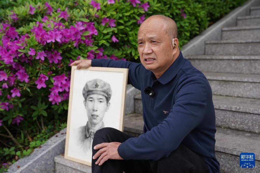 让故乡亲人看看这些年轻的脸