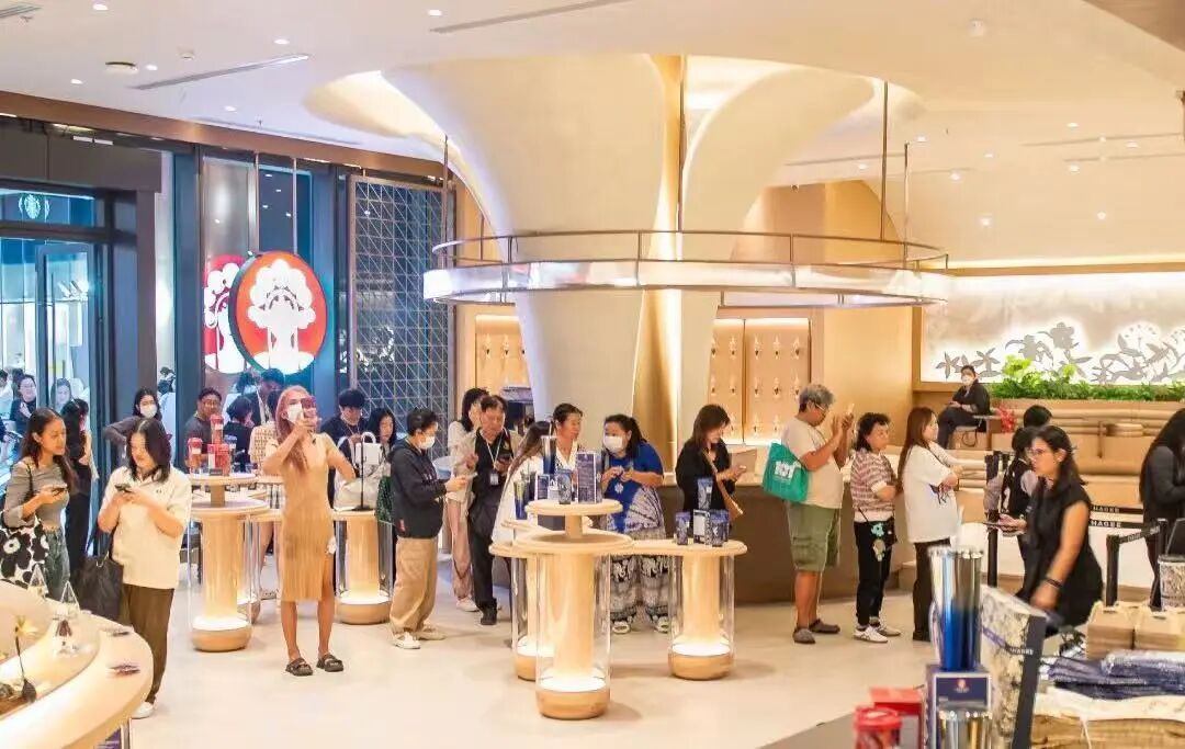 “奈雪的茶”大规模关店，成都仅剩62家，上市以来累计亏损已超20亿元