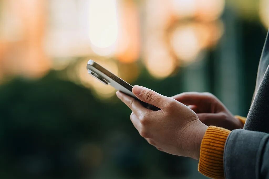 员工离职后未交接工作微信 ，公司起诉索赔17万元…