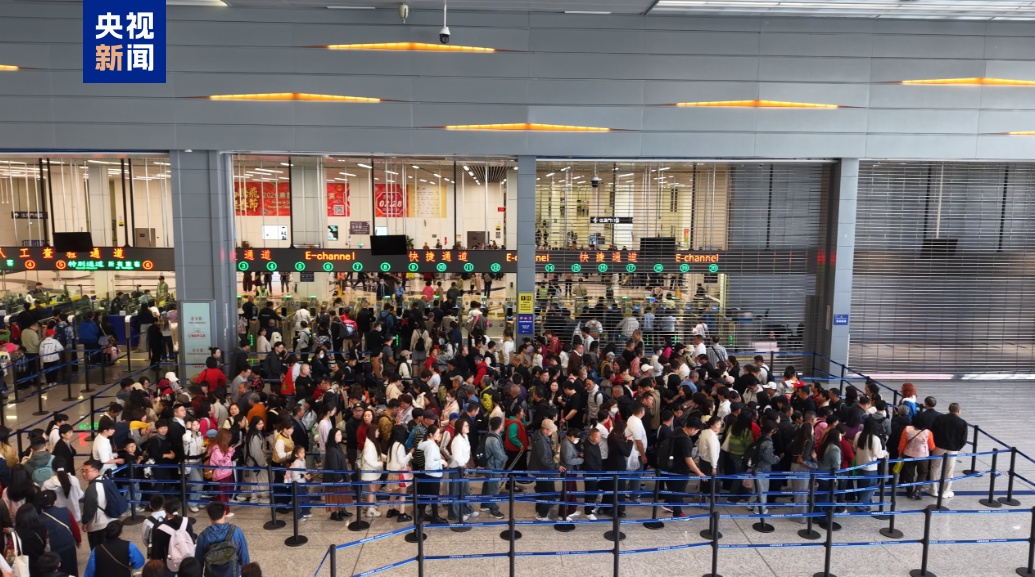 再创新高！港珠澳大桥口岸港澳单牌车单季度首次突破100万辆