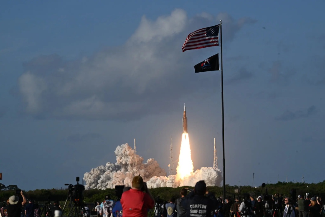 发射成功！时隔半个世纪，美国再执行载人绕月任务